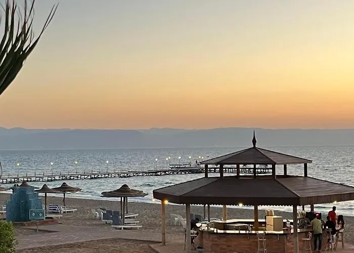 Apartment شالية رويال بيتش كونكورد راس سدر